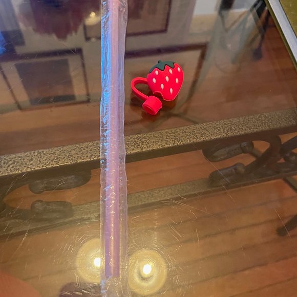 Starbucks Barbie Pink Straw and Strawberry Topper Set - Picture 3 of 4